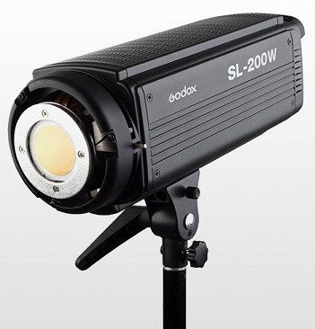 تجهیزات نورپردازی صحنه و اجراء زنده گودکس SL-200 ویدیو لایت195133