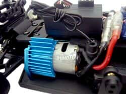 ماشین مدل رادیو کنترلی موتور الکتریکی هیموتو HI4182BL - 1/1628540thumbnail